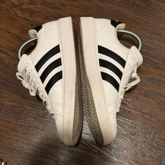 adidas Cream and Black Sneakers - Picture 9 of 11